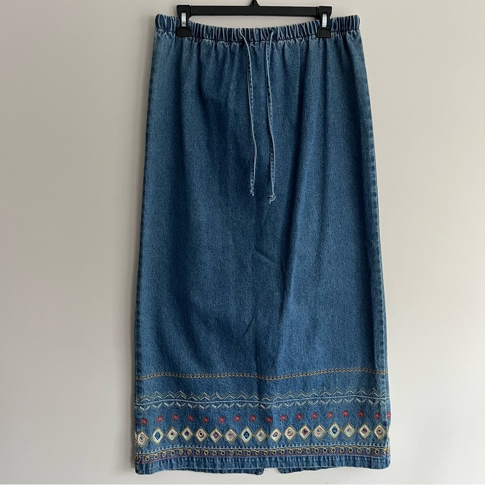 Denim&Co Blue Maxi Skirt with Embroidery Medium